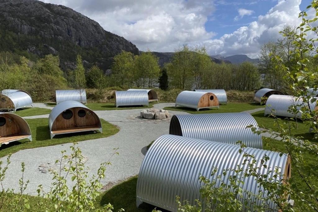 Hotel Hikers Camp, Part Of Preikestolen Basecamp Jørpeland Exterior foto